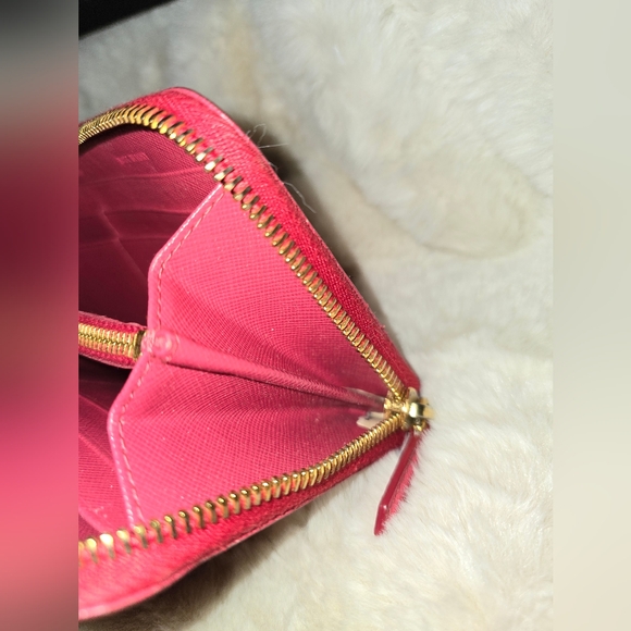 Pink Prada Wallet - Picture 2 of 11